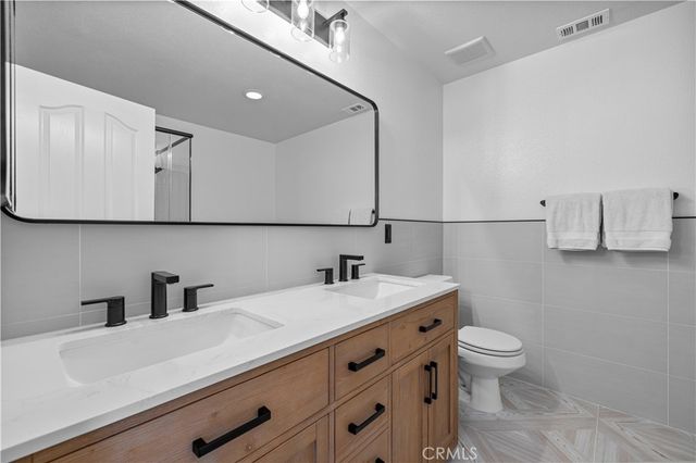 28128 Gibraltar, Castaic, CA 91384