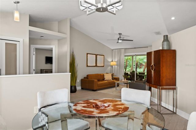 6960 STETSON STREET CIRCLE, Sarasota, FL 34243