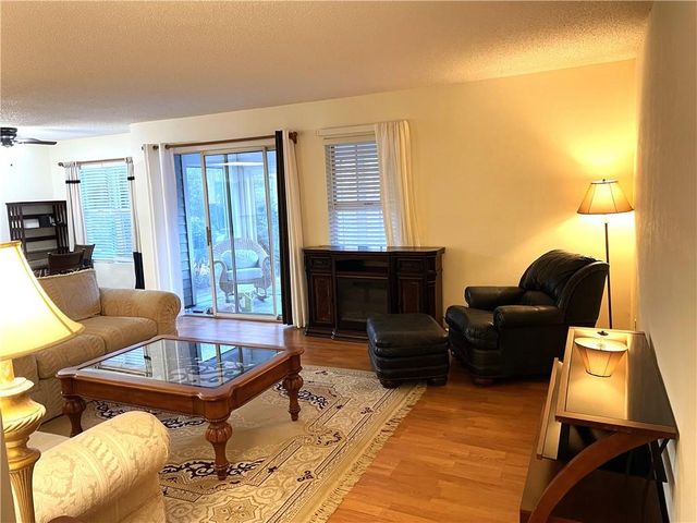 3083 Westwood Way, Alpharetta, GA 30004