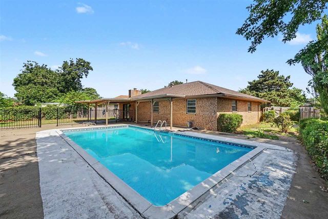 6308 NW Andrews Ave, Lawton, OK 73505