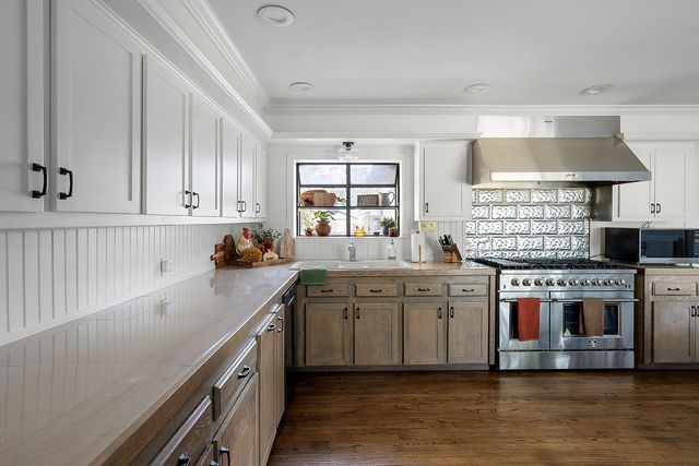 9207 Angora Street, Dallas, TX 75218