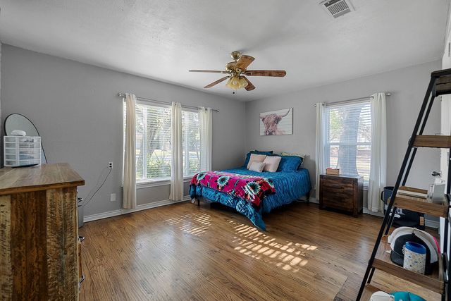 9207 Angora Street, Dallas, TX 75218