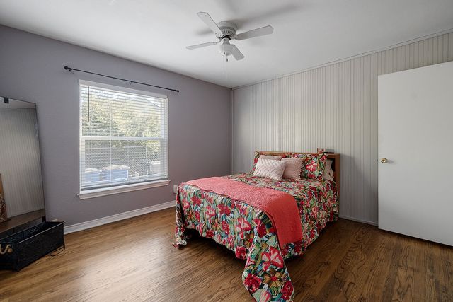 9207 Angora Street, Dallas, TX 75218