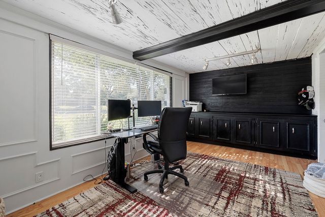 9207 Angora Street, Dallas, TX 75218