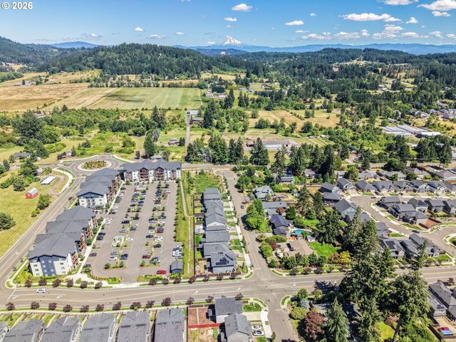 16999 Se HAGEN Rd, Happy Valley, OR 97086