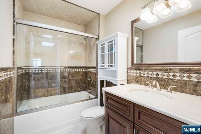 1156 15th Street, Fort Lee, NJ 07024