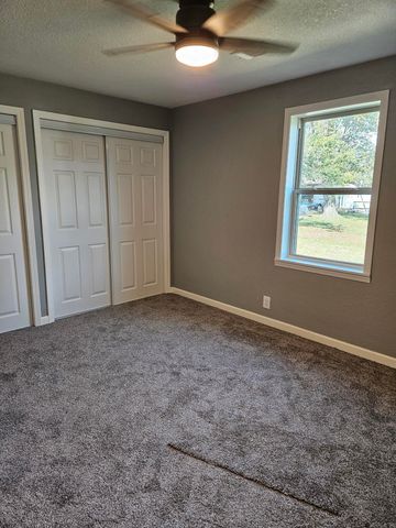 1004 Maddox St Street, Corning, AR 72422