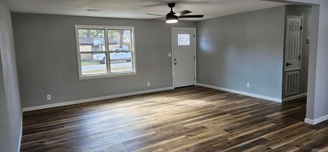 1004 Maddox St Street, Corning, AR 72422