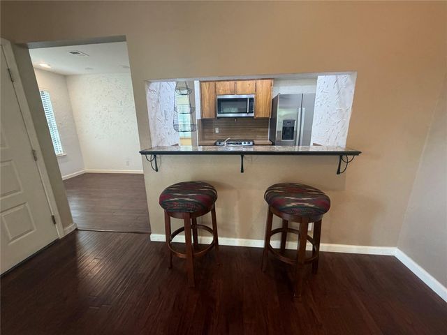 3744 VALLEY VIEW RD C, Austin, TX 78704