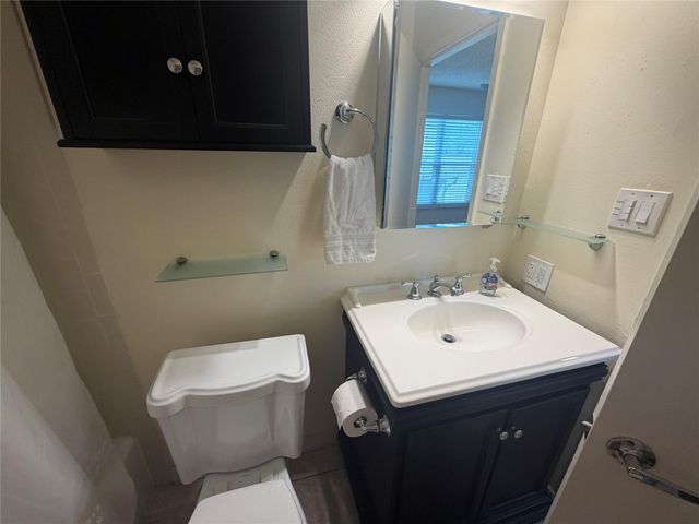 3744 VALLEY VIEW RD C, Austin, TX 78704