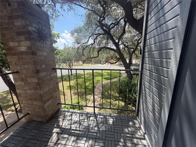 3744 VALLEY VIEW RD C, Austin, TX 78704