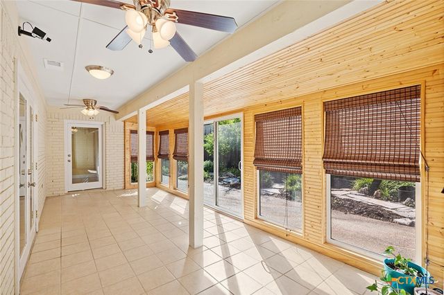 801 Arrowhead Drive, Salado, TX 76571