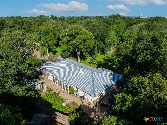 801 Arrowhead Drive, Salado, TX 76571