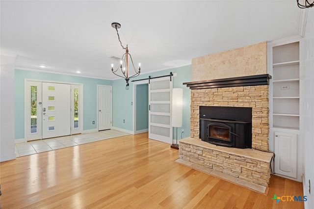 801 Arrowhead Drive, Salado, TX 76571