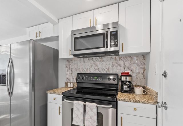 7799 46TH AVE N, St Petersburg, FL 33709