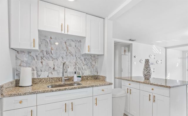 7799 46TH AVE N, St Petersburg, FL 33709