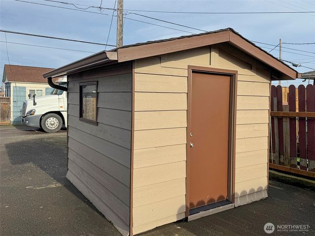 813 E Second Street, Port Angeles, WA 98362