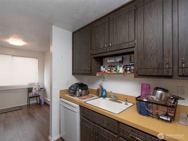 813 E Second Street, Port Angeles, WA 98362