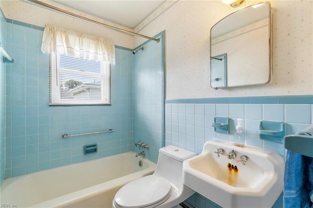 900 Swain AVE, Chesapeake, VA 23324