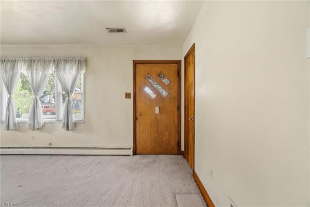 900 Swain AVE, Chesapeake, VA 23324