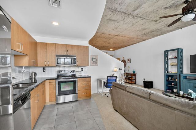 300 S Australian Avenue 802, West Palm Beach, FL 33401