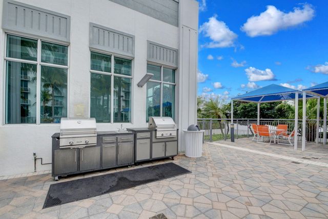 300 S Australian Avenue 802, West Palm Beach, FL 33401