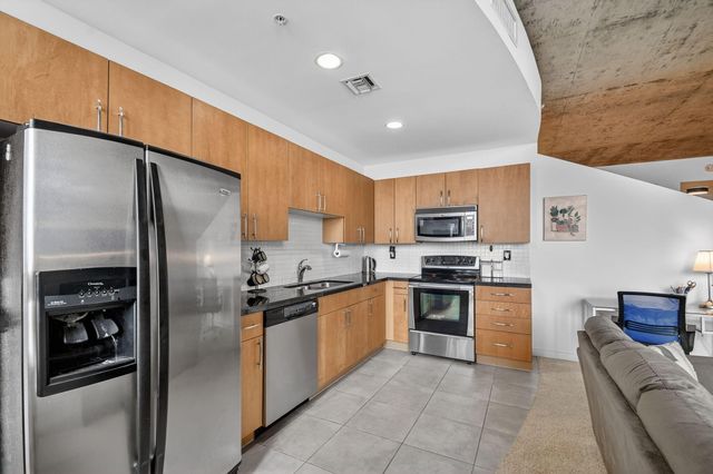 300 S Australian Avenue 802, West Palm Beach, FL 33401