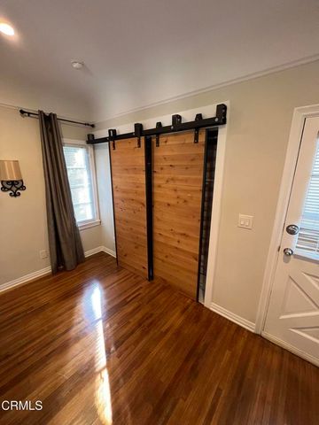 1550 N Lake Avenue, Pasadena, CA 91104