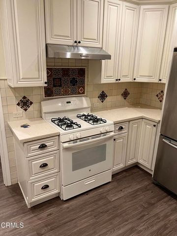 1550 N Lake Avenue, Pasadena, CA 91104