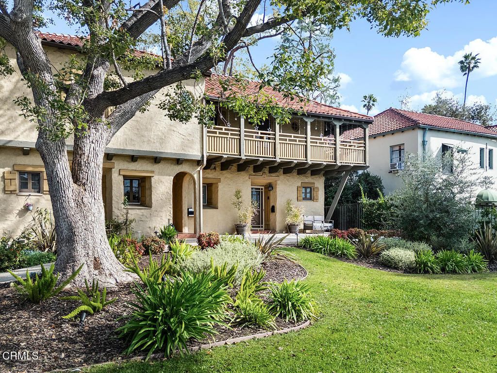 1550 N Lake Avenue, Pasadena, CA 91104