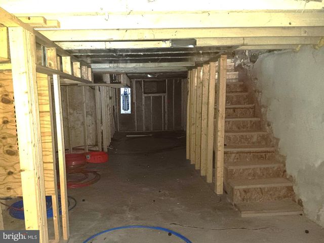 5633 RODMAN ST, Philadelphia, PA 19143