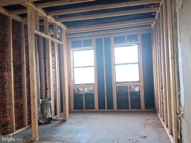5633 RODMAN ST, Philadelphia, PA 19143
