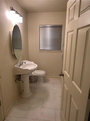 3611 Broadmead Drive, Houston, TX 77025