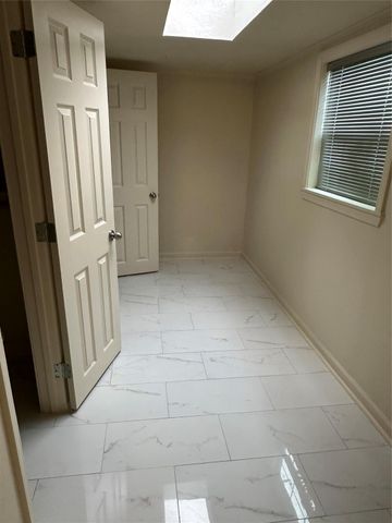 3611 Broadmead Drive, Houston, TX 77025