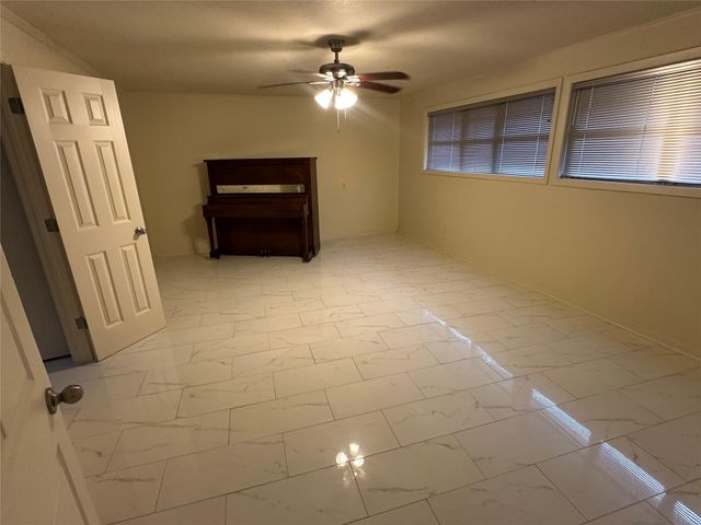 3611 Broadmead Drive, Houston, TX 77025