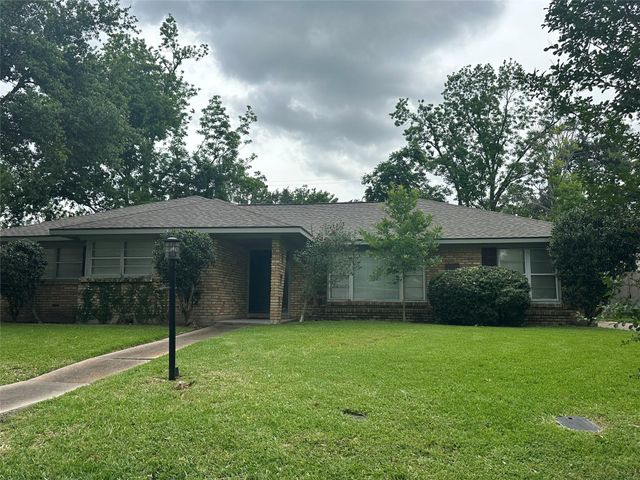 3611 Broadmead Drive, Houston, TX 77025