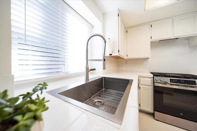 27552 Via Real, Menifee, CA 92585