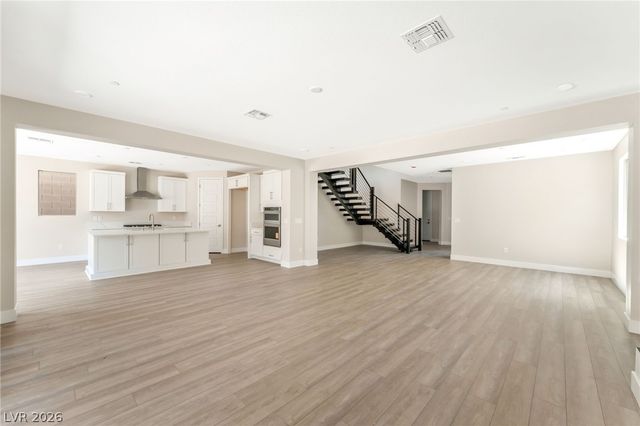 1045 Estates Bend Court, Las Vegas, NV 89138