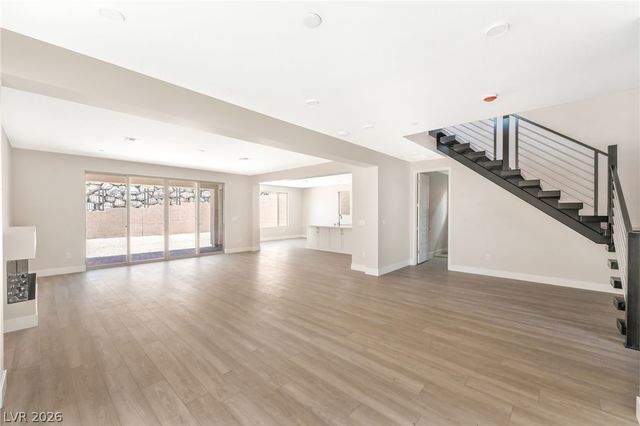 1045 Estates Bend Court, Las Vegas, NV 89138