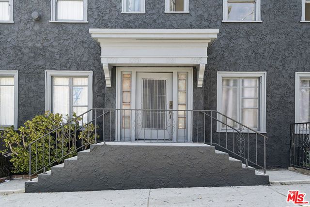1777 N Gower Street 1781, Los Angeles, CA 90028