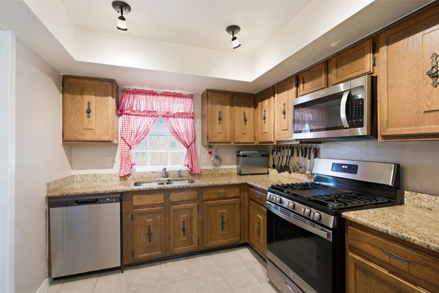 1822 Caldwell Drive, Garland, TX 75041