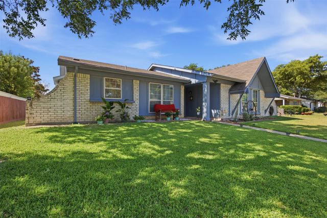 1822 Caldwell Drive, Garland, TX 75041