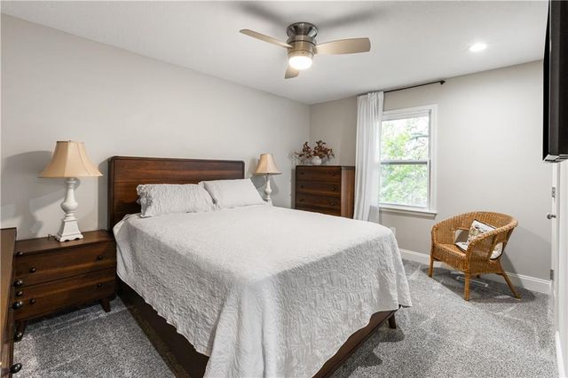 11418 King Street, Overland Park, KS 66210