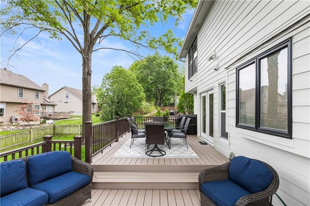 11418 King Street, Overland Park, KS 66210