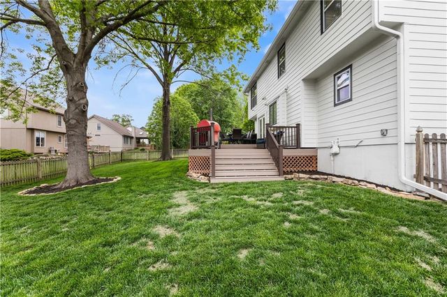 11418 King Street, Overland Park, KS 66210