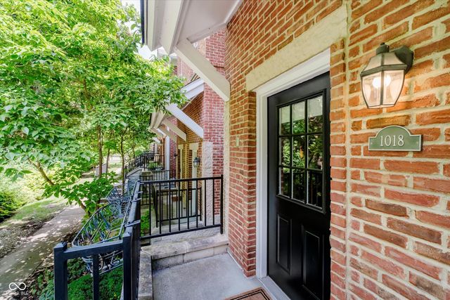 1018 Reserve Way, Indianapolis, IN 46220