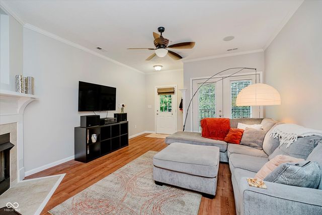 1018 Reserve Way, Indianapolis, IN 46220