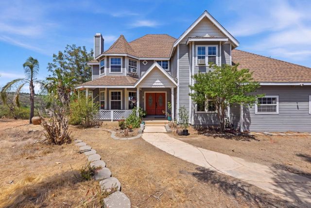 19960 Santee Ln, Valley Center, CA 92082