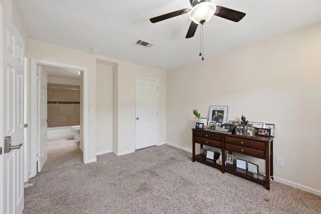 19960 Santee Ln, Valley Center, CA 92082