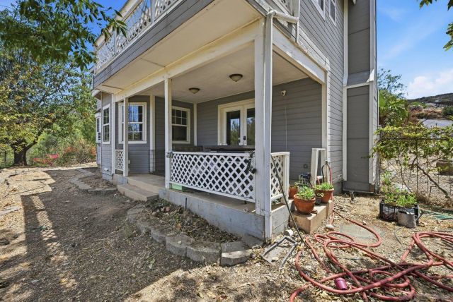 19960 Santee Ln, Valley Center, CA 92082